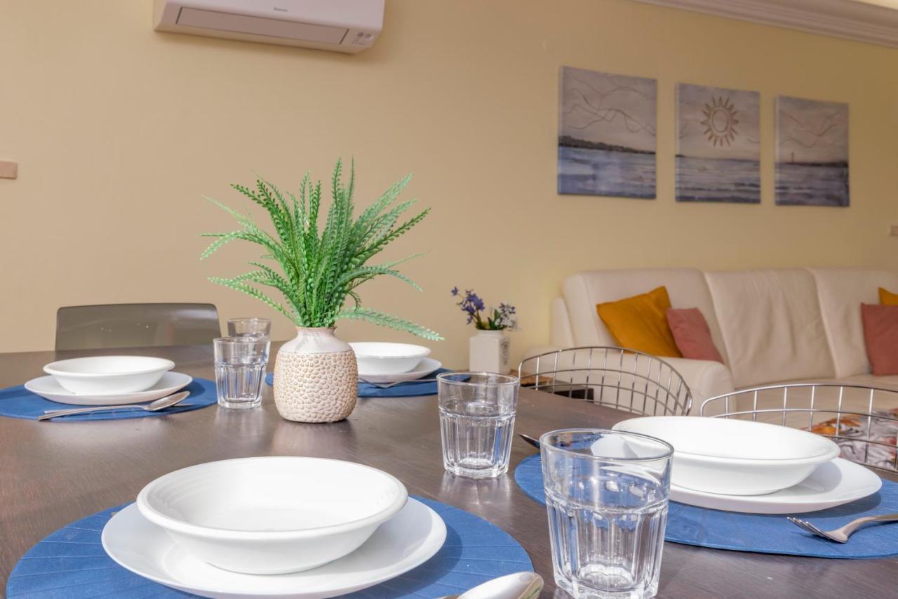 Cascais Sunshine Apartment By Lovelystay ภายนอก รูปภาพ